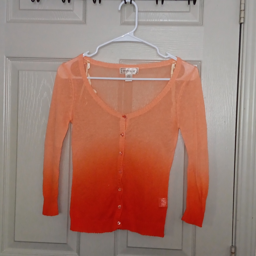 Cute Ombré Button-Up Cardigan🧡